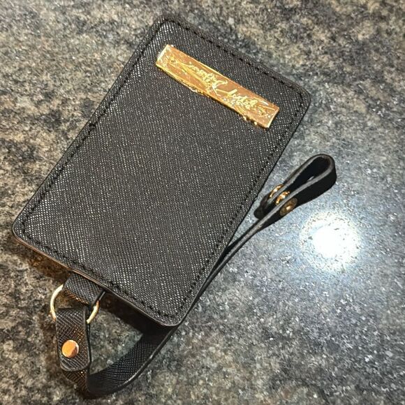 Betsey Johnson bag tag - Picture 4 of 4